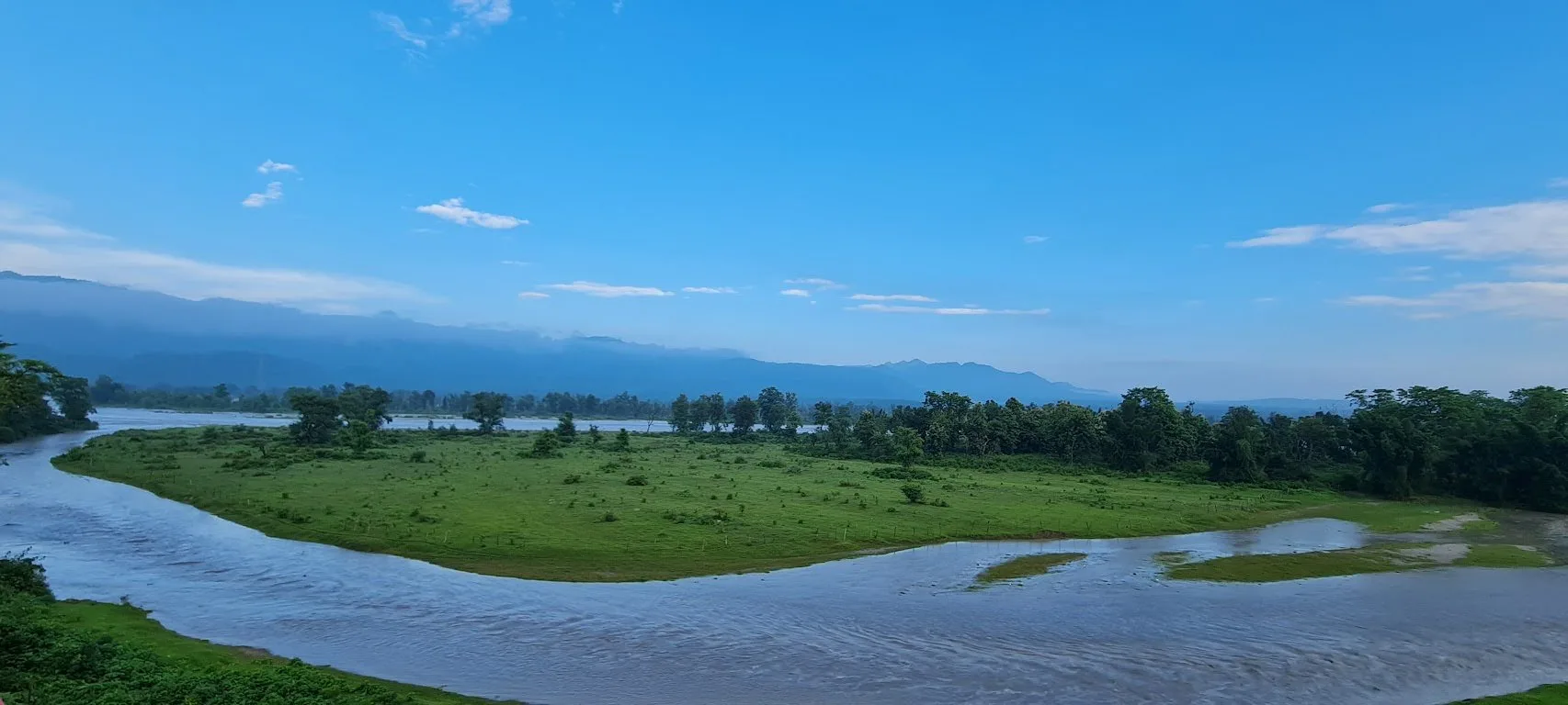 Yan Cure Rishikesh Outside Images 3